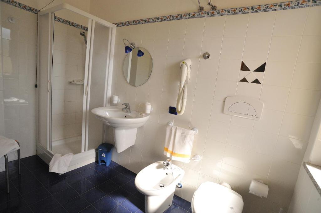 Hotel La Villa Corigliano Calabro Room photo